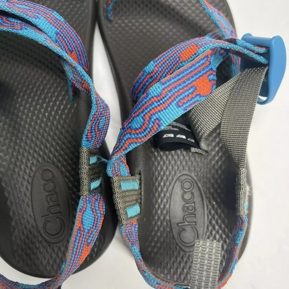 chaco size 5 striped kids sandals